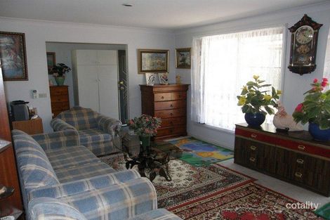 Property photo of 12 Banksia Place Raglan NSW 2795