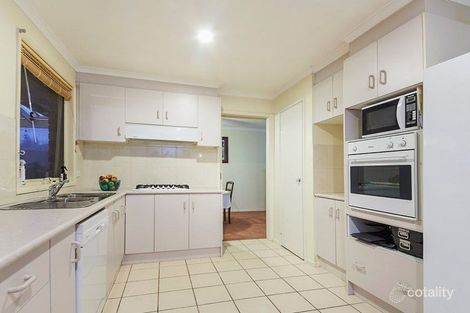 Property photo of 4 Segarta Circuit Ferntree Gully VIC 3156