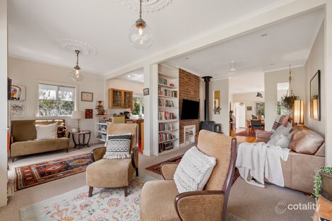 Property photo of 11 St Georges Parade Wentworth Falls NSW 2782