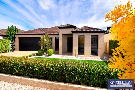 Property photo of 28 Heatherdale Street Amaroo ACT 2914