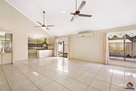 Property photo of 555 Pine Ridge Road Biggera Waters QLD 4216