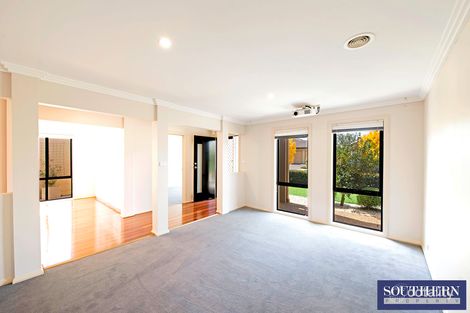 Property photo of 28 Heatherdale Street Amaroo ACT 2914