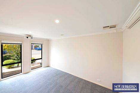 Property photo of 28 Heatherdale Street Amaroo ACT 2914