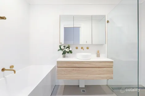 Property photo of 8/33 Wonson Avenue Coniston NSW 2500