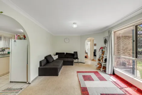 Property photo of 8 Muller Street Kearneys Spring QLD 4350