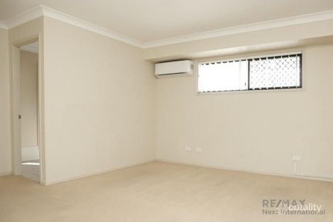 Property photo of 19 Gippsland Place Calamvale QLD 4116