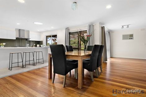 Property photo of 29 Chivalry Avenue Glen Waverley VIC 3150