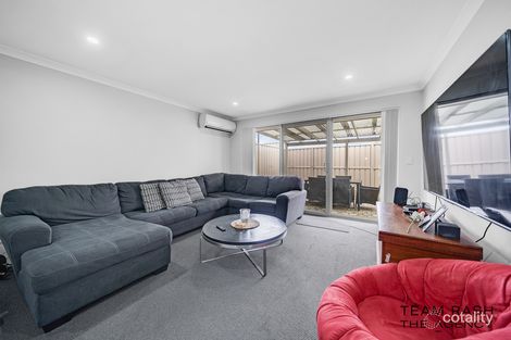 Property photo of 14/11 Bakana Loop Landsdale WA 6065