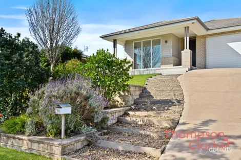 Property photo of 39 Grand Parade Rutherford NSW 2320
