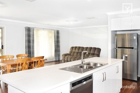 Property photo of 38 Wendouree Drive Kialla VIC 3631