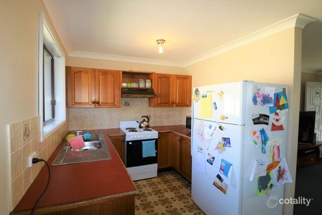 Property photo of 37 Murrumbong Road Summerland Point NSW 2259