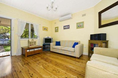 Property photo of 9 Shinfield Avenue St Ives NSW 2075