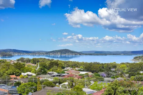 38 Lushington St, East Gosford, NSW 2250