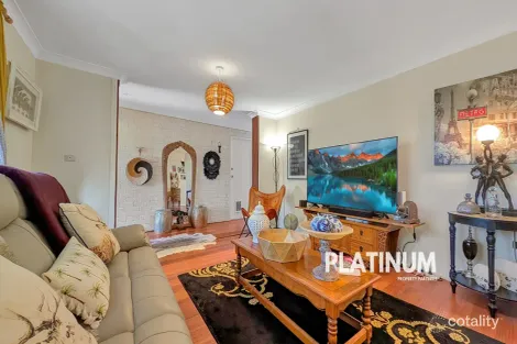 Property photo of 27 Yuroka Crescent St Georges Basin NSW 2540