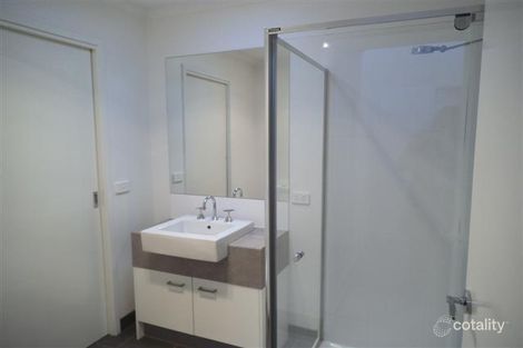 Property photo of 7 Latitude Court Ballarat East VIC 3350