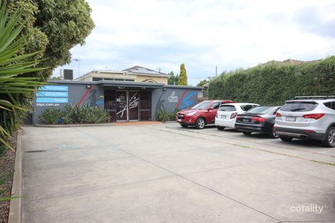 100 Lower Dandenong Rd, Parkdale, VIC 3195