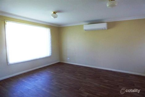 Property photo of 8 Gregory Court Dubbo NSW 2830