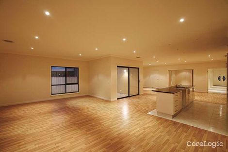 Property photo of 10 Gibralter Gardens Point Cook VIC 3030