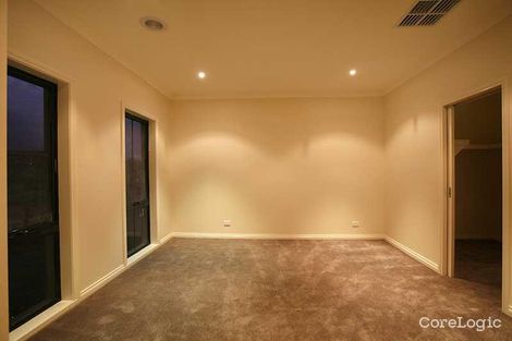 Property photo of 10 Gibralter Gardens Point Cook VIC 3030