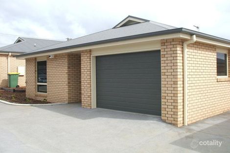 Property photo of 2/34 Watkinson Street Devonport TAS 7310