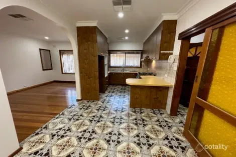 Property photo of 37 Mount View Road Thomastown VIC 3074