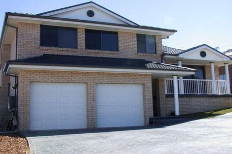 Property photo of 2 Hillmont Close Woongarrah NSW 2259