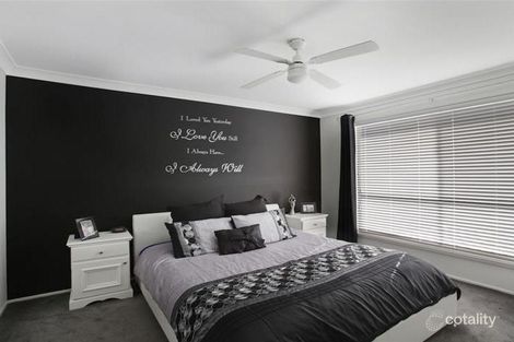 Property photo of 22 McLucas Circuit Elderslie NSW 2570