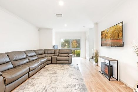 Property photo of 20 Robinson Road Seaford Heights SA 5169