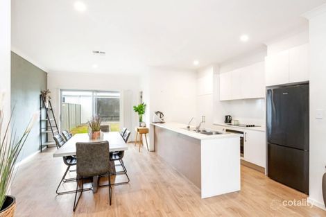 Property photo of 20 Robinson Road Seaford Heights SA 5169