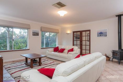 Property photo of 1 Wattle Court Mahogany Creek WA 6072