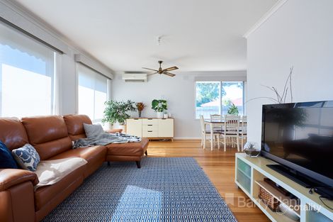 Property photo of 16 Walnut Crescent Noble Park VIC 3174