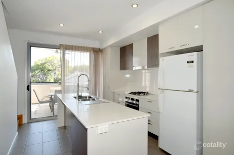 Property photo of 10/100 Glenlyon Street Gladstone Central QLD 4680