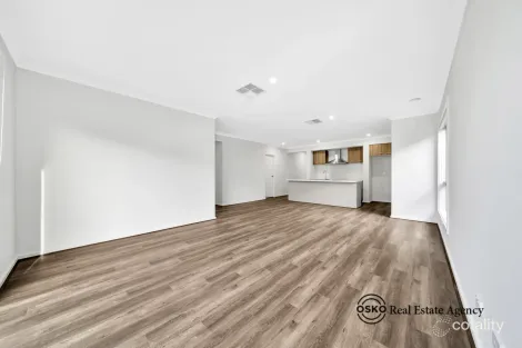 Property photo of 16 Rawson Circuit Werribee VIC 3030