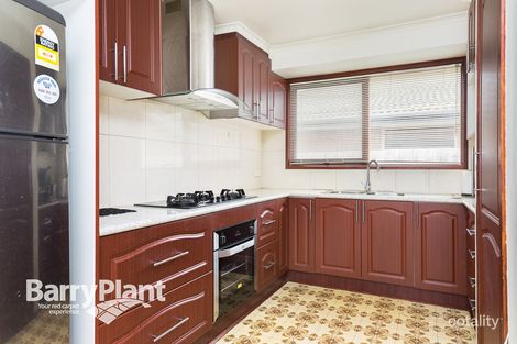 Property photo of 15 Meadowbrook Place Keysborough VIC 3173