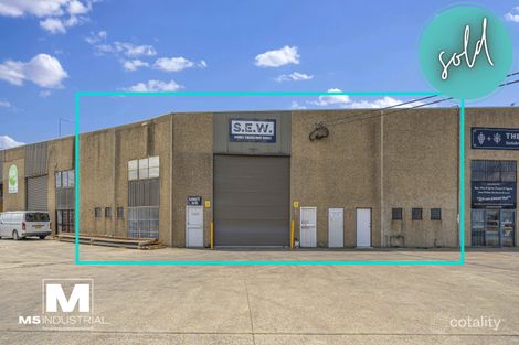 3/5 Mitchell Rd, Moorebank, NSW 2170