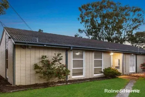 Property photo of 36 Valepark Crescent Cranbourne VIC 3977