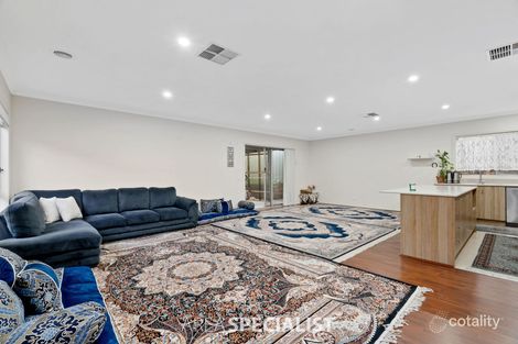 Property photo of 5 Jorose Road Hampton Park VIC 3976