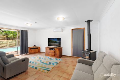 Property photo of 11 Red Cedar Close Ourimbah NSW 2258