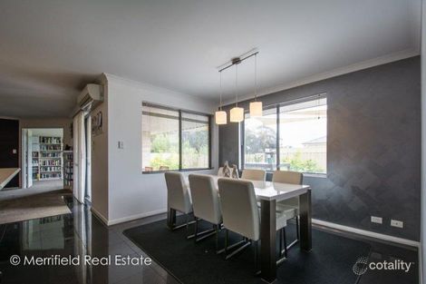 Property photo of 17 Hume Corner Yakamia WA 6330