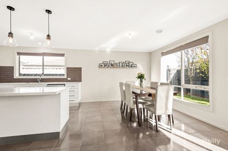 Property photo of 3 Rosina Drive Officer VIC 3809