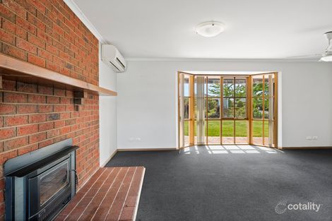 Property photo of 42 Somerset Crescent Mansfield VIC 3722