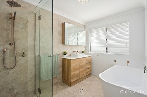 Property photo of 7 Dampier Crescent Shell Cove NSW 2529