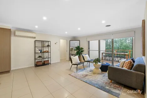 Property photo of 85 McNeilly Road Drouin VIC 3818