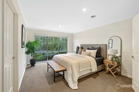 Property photo of 85 McNeilly Road Drouin VIC 3818