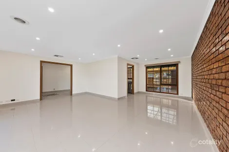 Property photo of 22 Hogans Road Hoppers Crossing VIC 3029