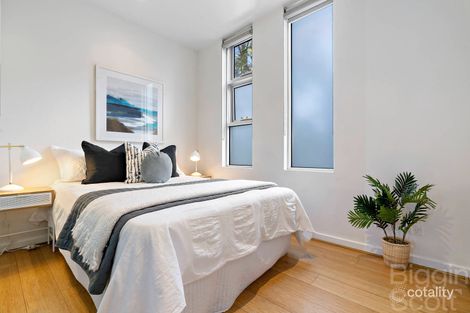 Property photo of 209/122-126 Ormond Road Elwood VIC 3184