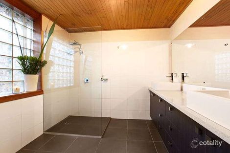 Property photo of 4 Curtain Road Hurstbridge VIC 3099