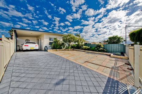 Property photo of 11 Irwin Road Embleton WA 6062