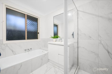 Property photo of 17 Woodlands Drive Banora Point NSW 2486