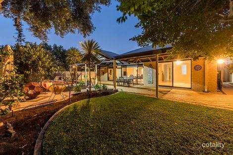 Property photo of 6 Dunbar Court Meadow Springs WA 6210